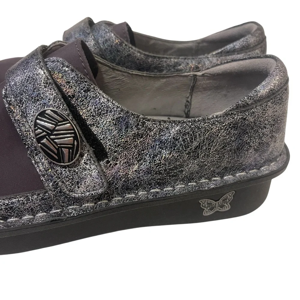 Women's ALEGRIA Ice Ice Baby Shoes in Black and Gray - Picture 3 of 8